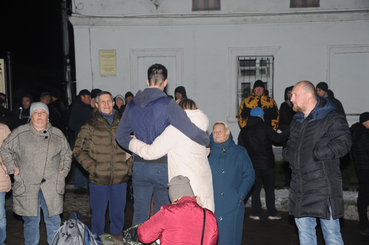 В Елабуге состоялась отправка мобилизованных ребят | 30.09.2022 | Елабуга -  БезФормата